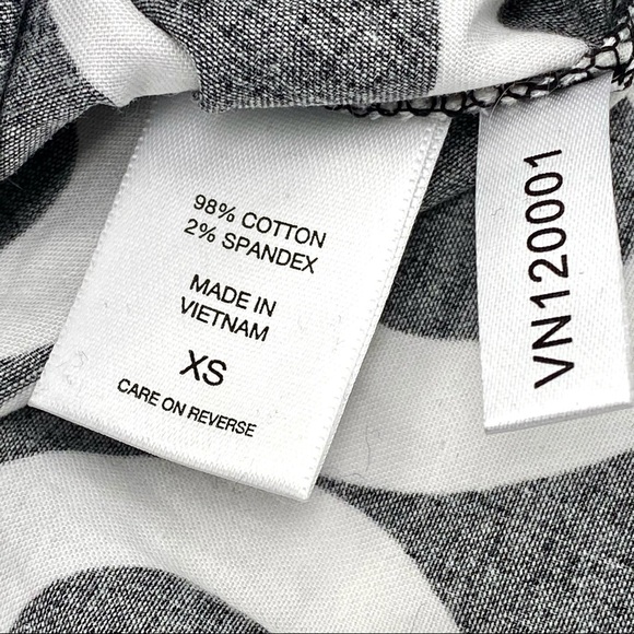 NWOT NY&Co Abstract-Print Button Down Shirt, XS - Picture 13 of 15